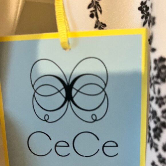 CeCe Sportswear Women's Tie Sleeve V-Neck Flower Chain Dress with Belt Size 8 - Picture 3 of 6